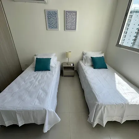 Nuevo Apto A 2 Cuadras De Playa Azul Ideal Para Descansar A 10 Minutos De La Muralla Apartamento Cartagena